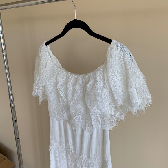 L'Atiste White Lace Maxi Dress Off-the-Shoulder - Picture 9 of 10